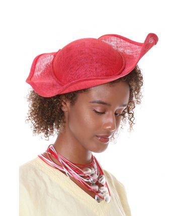 RED ORGANIC SHAPE HAT