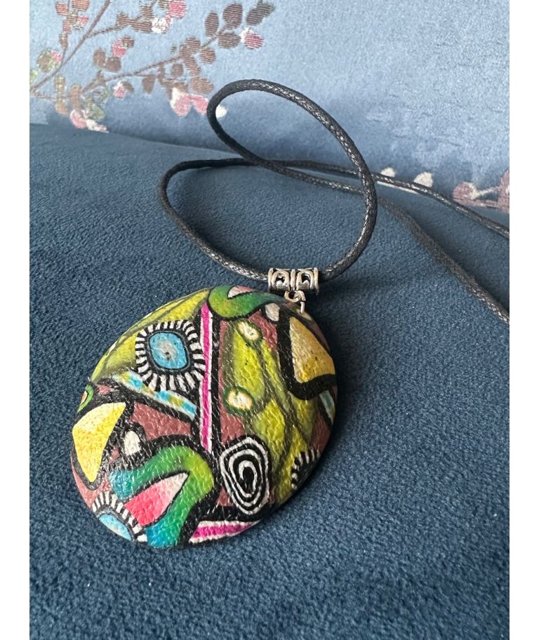BESPOKE  OVAL SHAPE PENDANT by PPDESIGN